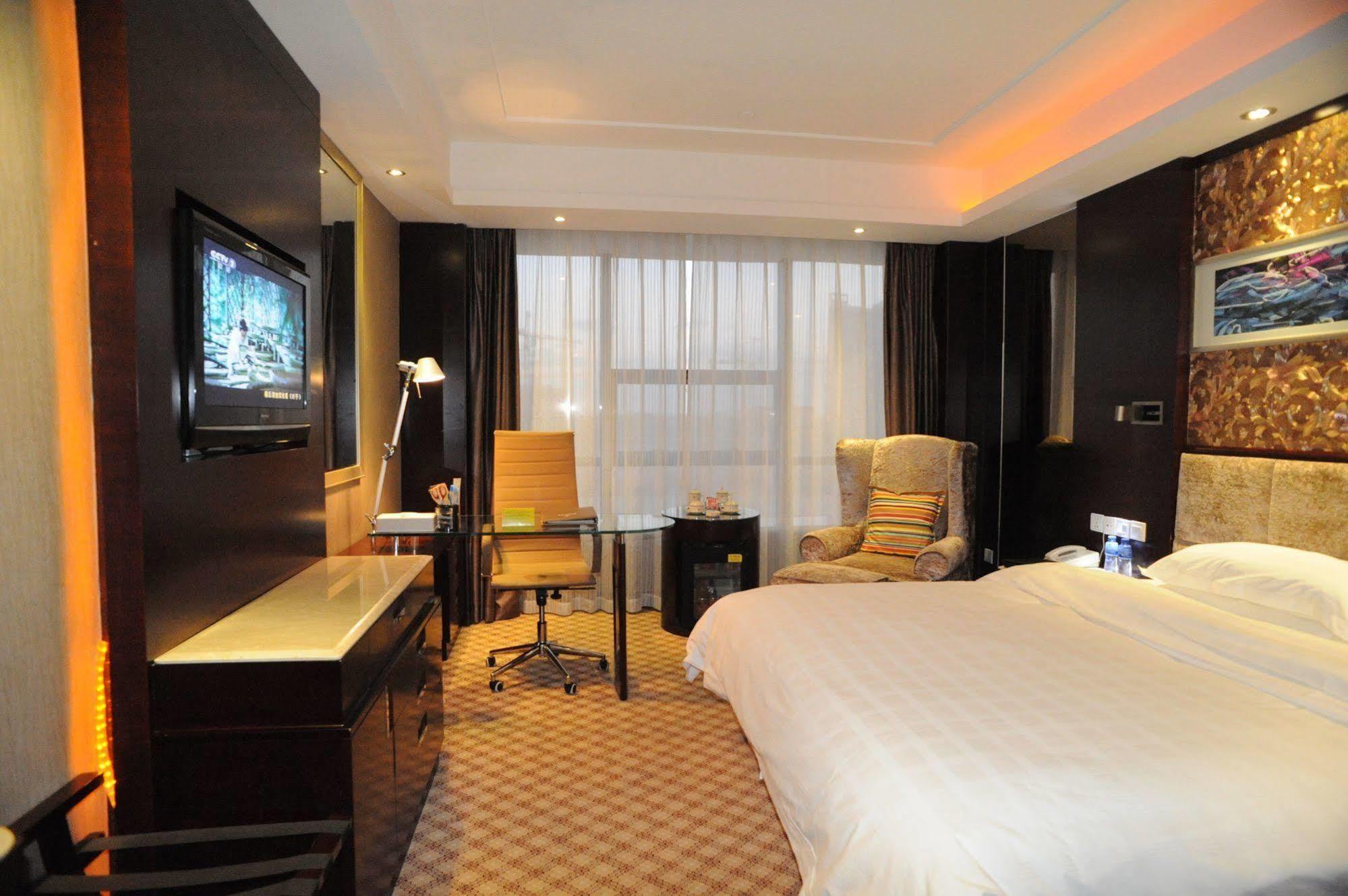 Yantai Asia Hotel Kültér fotó