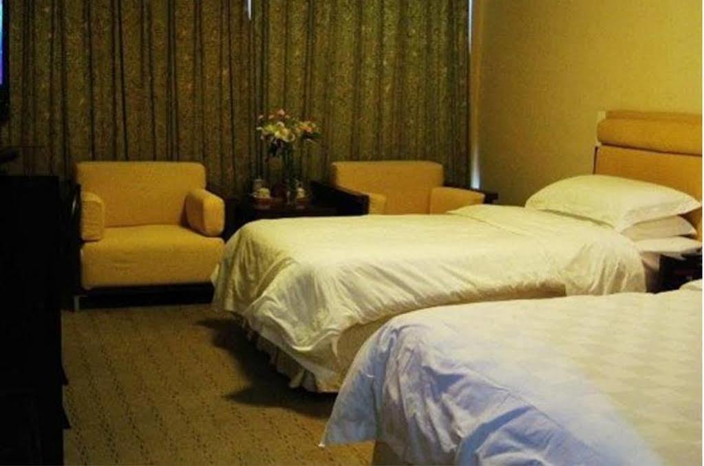 Yantai Asia Hotel Kültér fotó